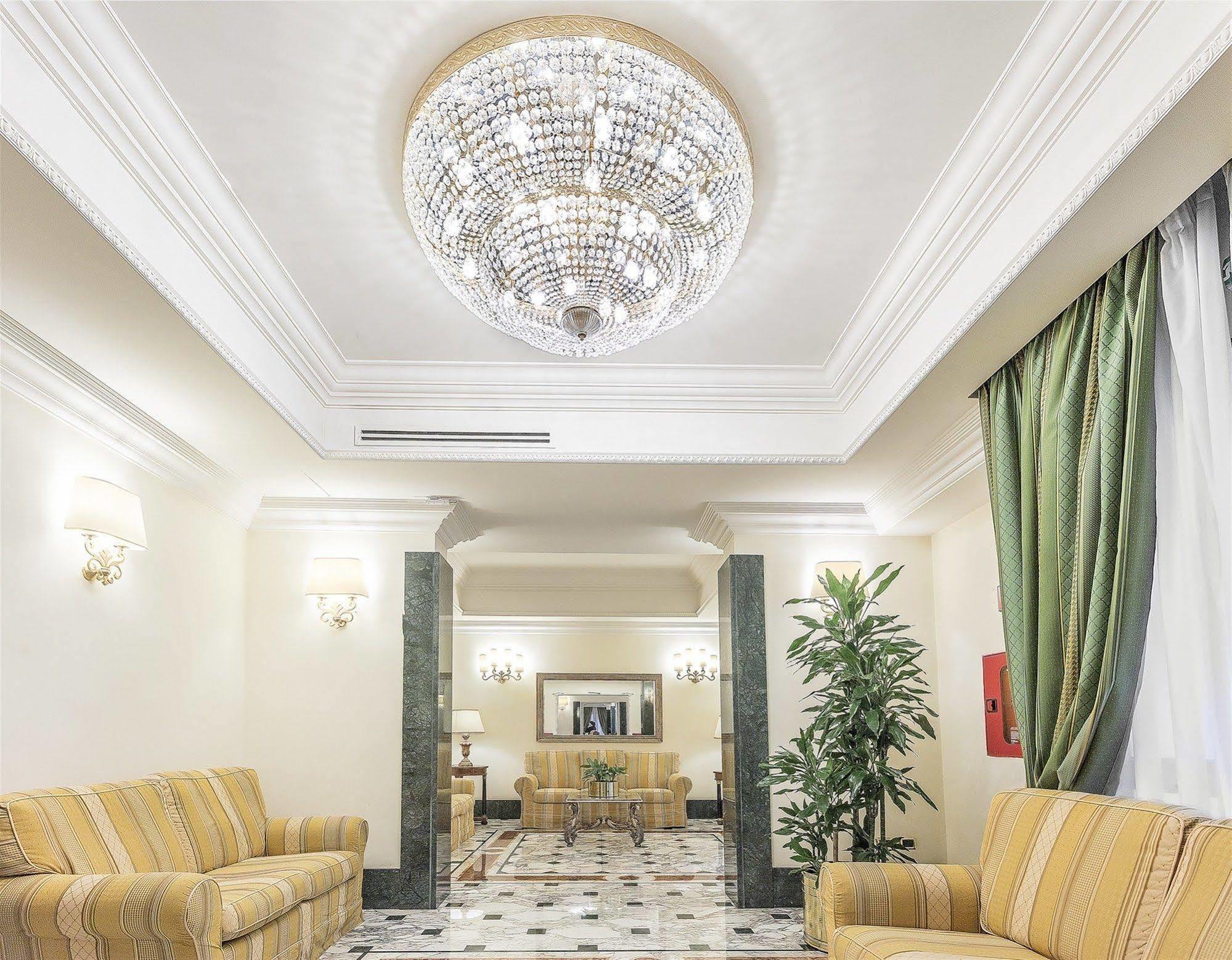 Raeli Hotel Regio Řím Exteriér fotografie