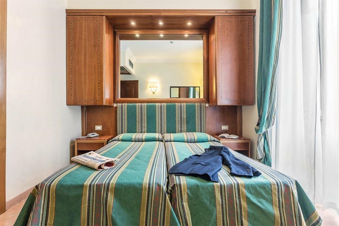 Raeli Hotel Regio Řím Exteriér fotografie